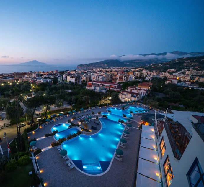 Hilton Sorrento Palace - Image 1