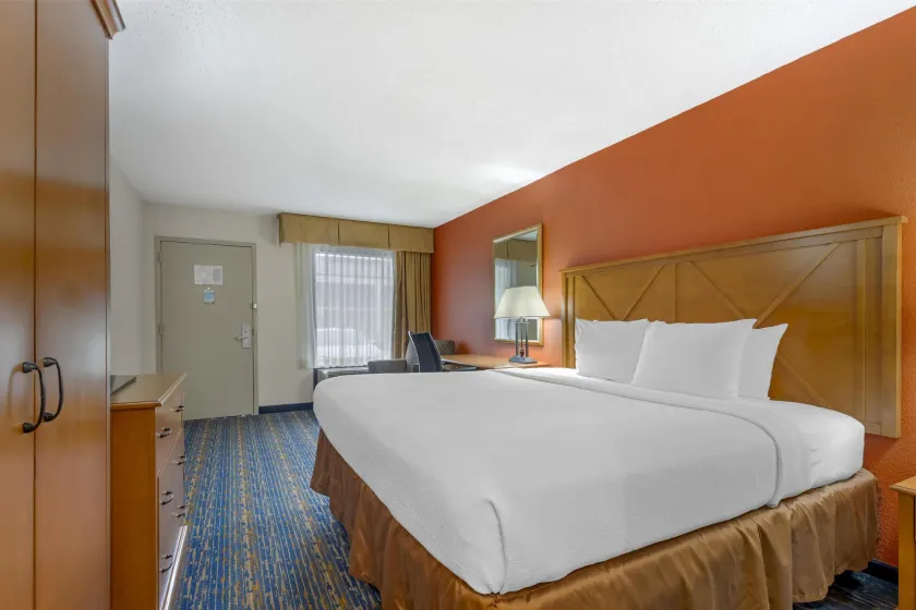 Best Western Dulles Airport Inn - Image 1