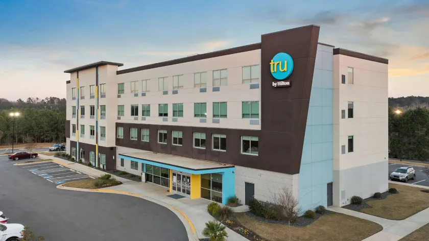 Tru By Hilton Greensboro Lake Oconee - Image 1