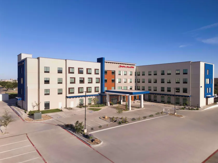 Hampton Inn & Suites Amarillo West - Image 1