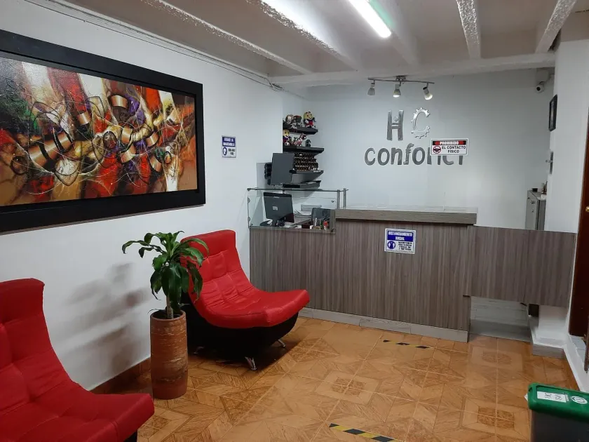 Hotel Confortel - Lobby
