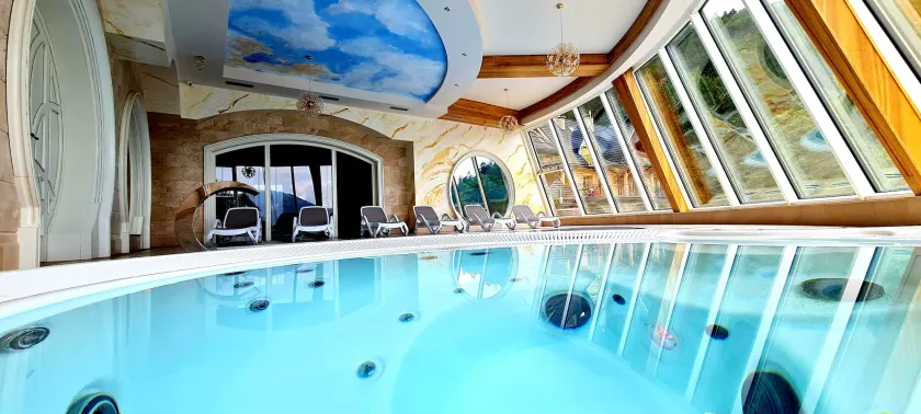 Krupowka Mountain Resort SPA & Wellness - basen, sauna, jacuzzi - Image 1