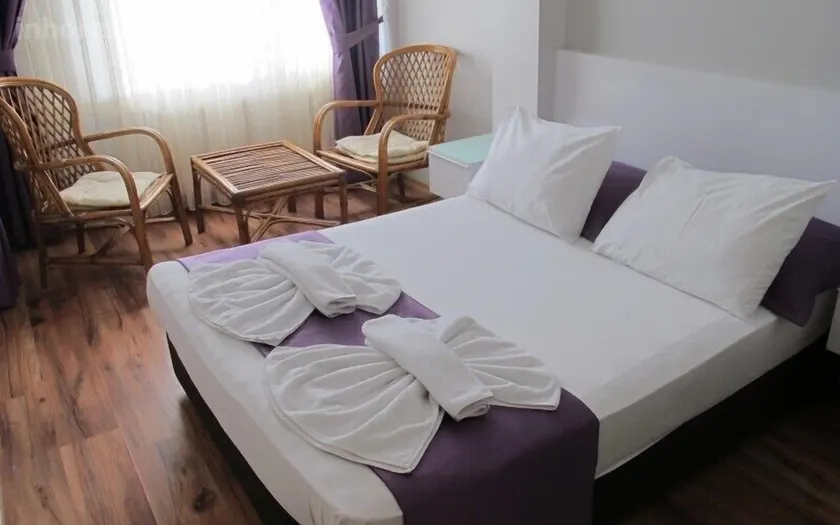 SAHRA OTEL - Image 1
