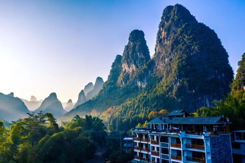 Yangshuo Mountain River Ballad Hotel - Free Yangshuo Train Station Pick Up and Drop Off - Image 1