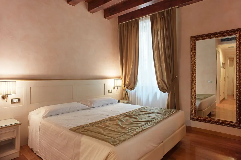 Albergo Mazzanti - Image 1