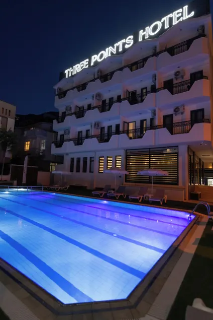 Three Points Hotel - Image 1