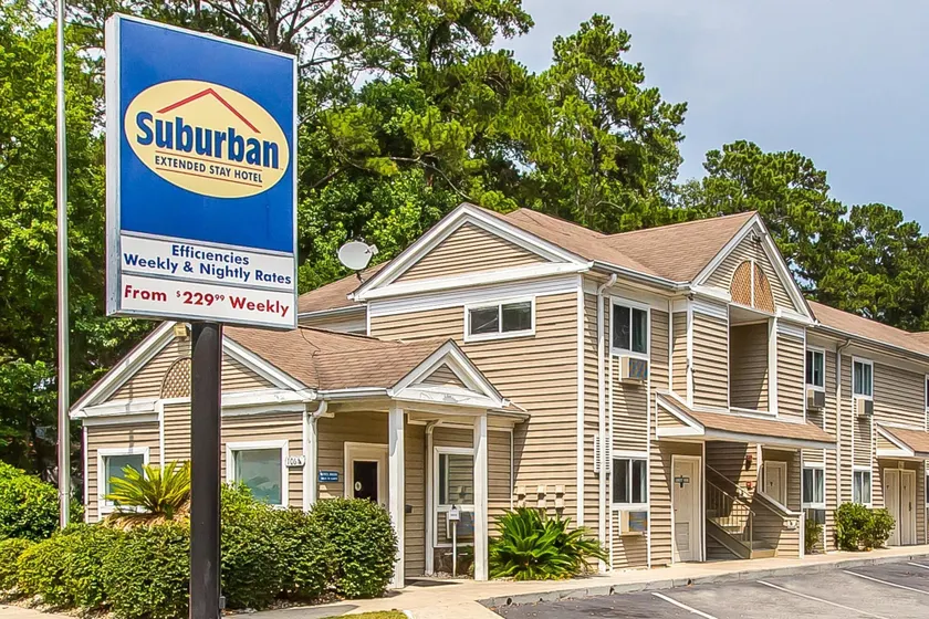 Suburban Studios Abercorn - Image 1
