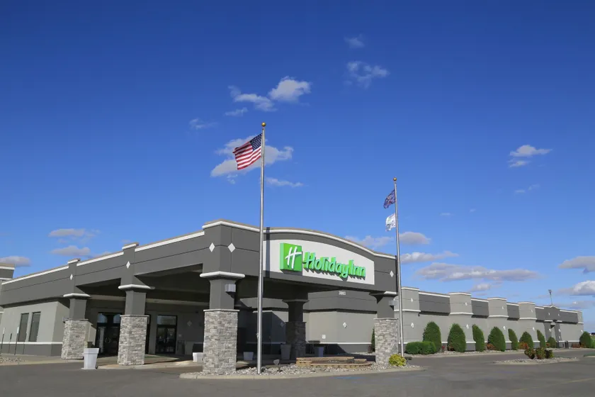 Holiday Inn Fargo by IHG - Image 1