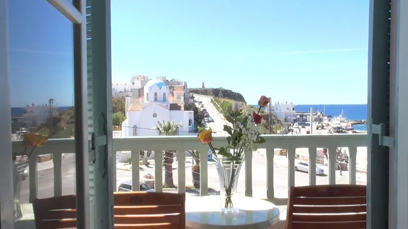 Afrodite Hotel - Image 1
