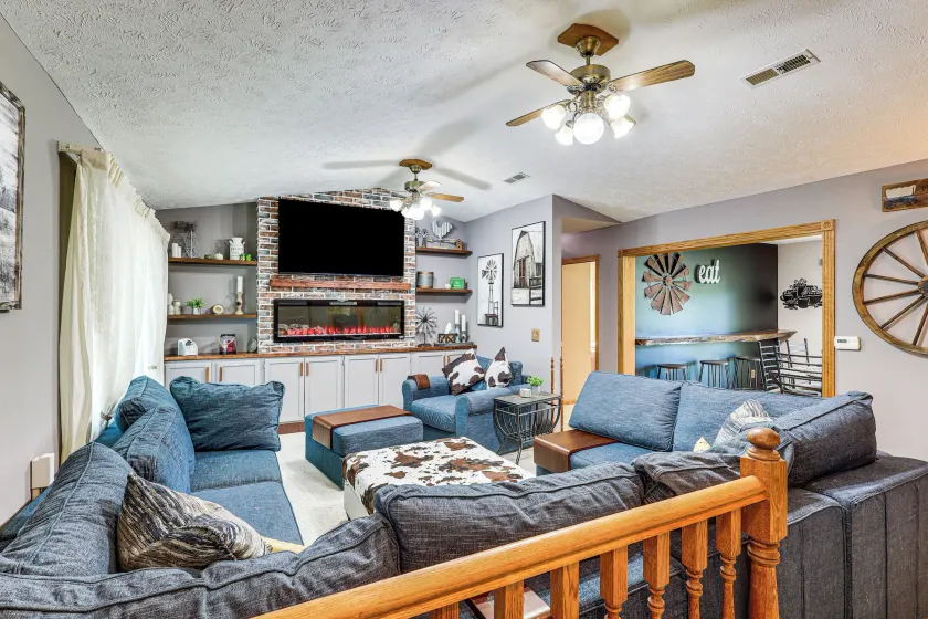 Pet-friendly Exeter Home Near Rte 6 & I-80 - Image 1