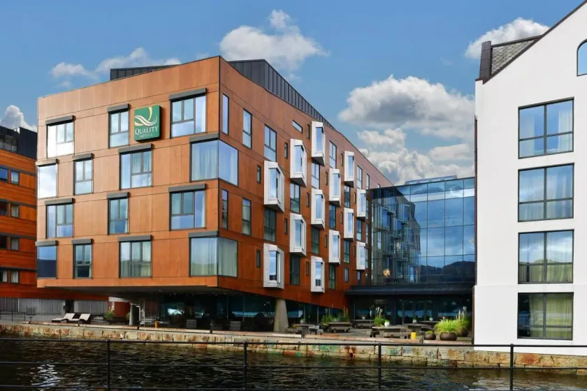 Quality Hotel Waterfront - Image 1