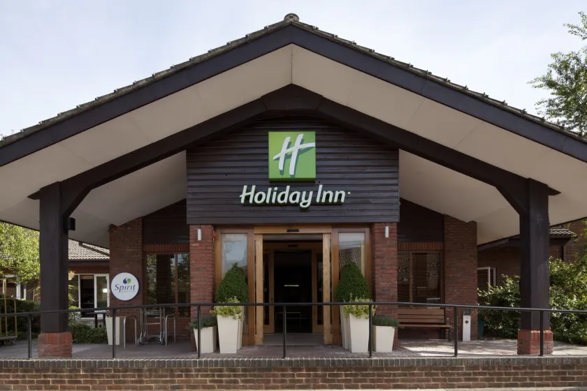 Holiday Inn Guildford by IHG - Image 1