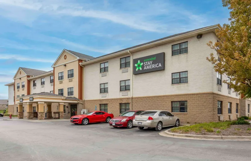 Extended Stay America Select Suites - Milwaukee - Wauwatosa - Image 1