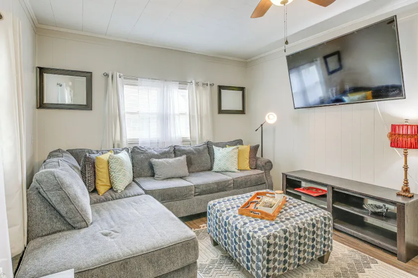 Cozy Mullins Retreat w/ Backyard & Covered Porch! - Image 1