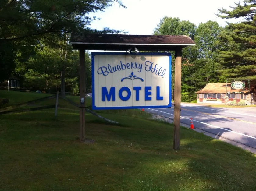 Blueberry Hill Motel - Image 1