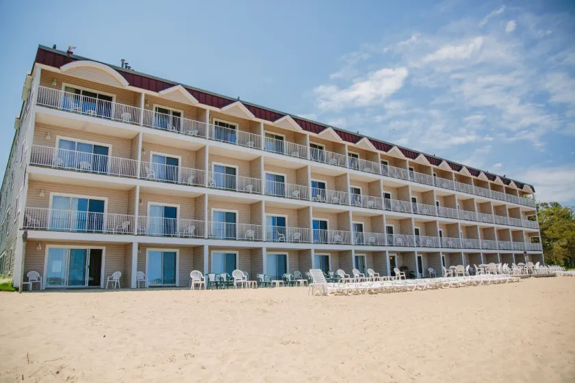 Bayshore Resort - Image 1
