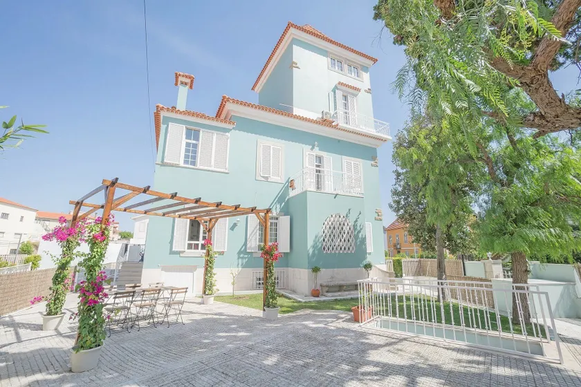 Impact Beach House - Image 1