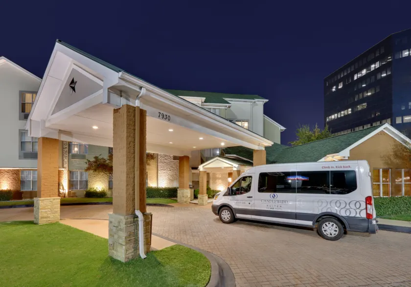 Candlewood Suites Dallas Market Center-Love Field by IHG - Image 1