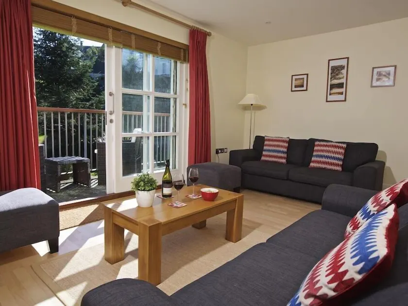 1 Combehaven - Image 1