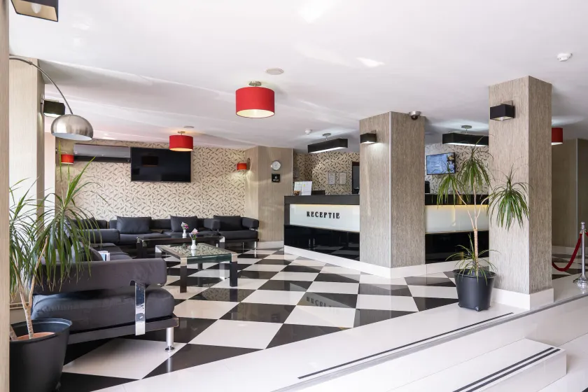 Hotel Parliament - Image 1