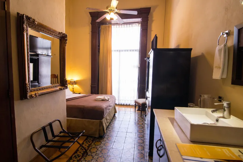 El Gran Hotel - Image 1