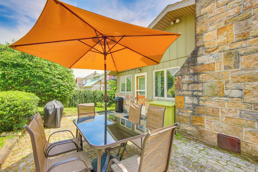 Pet-friendly Somerset Home w/ Fireplace & Grill! - Image 1