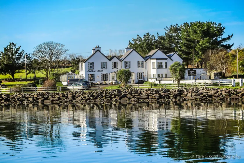 Milltown House Dingle - Image 1