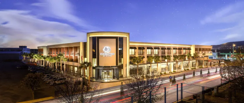 DoubleTree by Hilton Hotel Izmir Airport - Image 1
