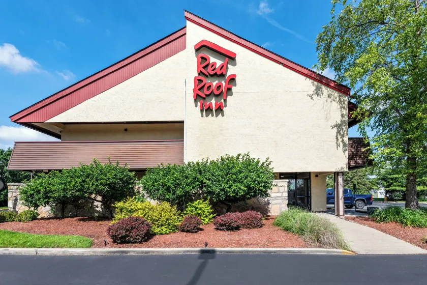 Red Roof Inn Indianapolis North - College Park - Image 1