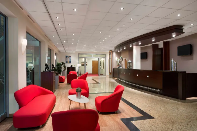 Ramada Encore by Wyndham Geneva - Lobby
