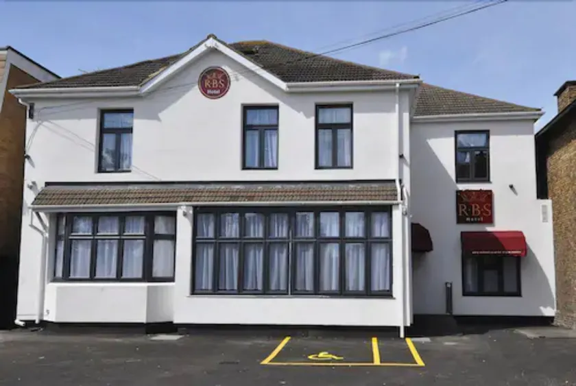 RBS Hotel, Rochester - Image 1