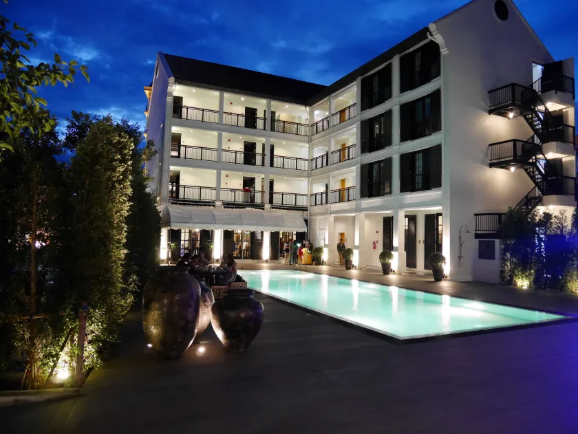 Buri Siri Boutique Hotel - Image 1
