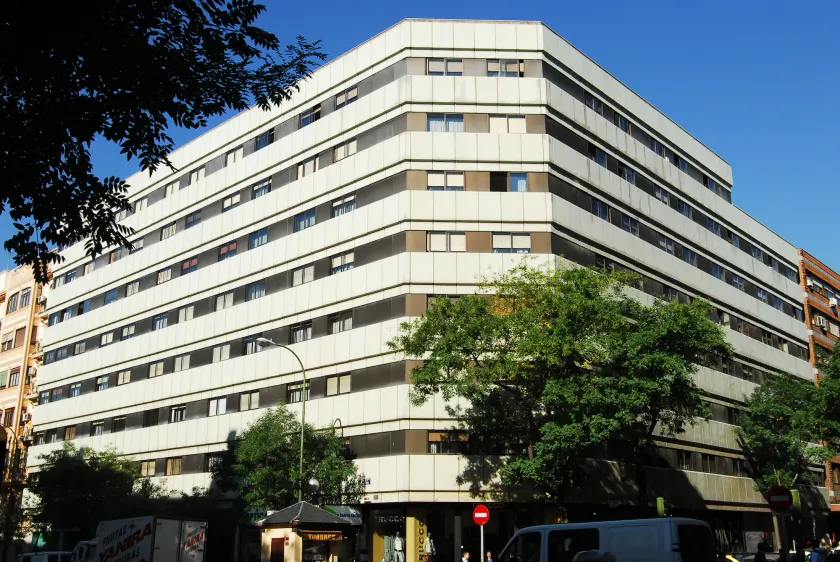 Apartamentos Goya 75 - Image 1