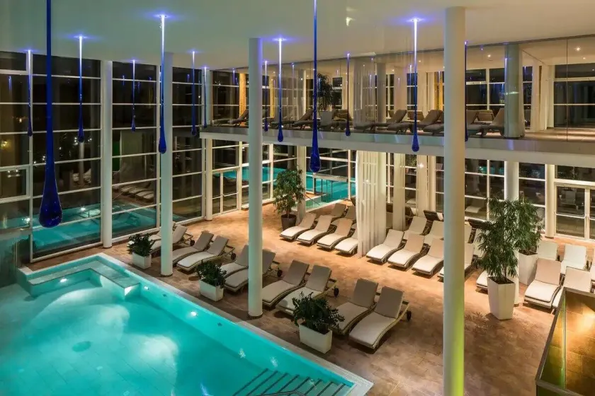 WHIRLPOOL-SUITE AMADEUS - Weitblick - Golf & Wellness - direkter Bademantelgang - ADULTS ONLY - Image 1