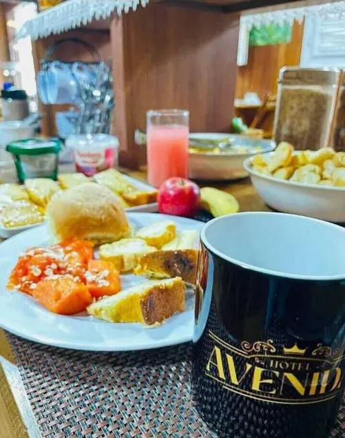Hotel Avenida - Image 1