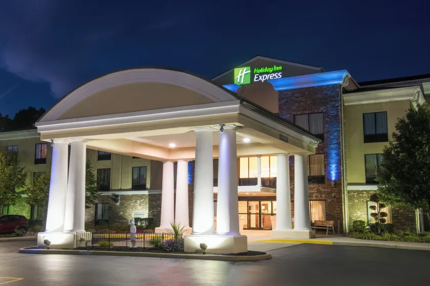 Holiday Inn Express & Suites - Sharon-Hermitage by IHG - Image 1