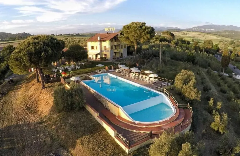Tenuta La Lupa - Image 1