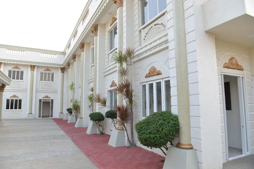 El Palacio Hotel & Resort - Image 1