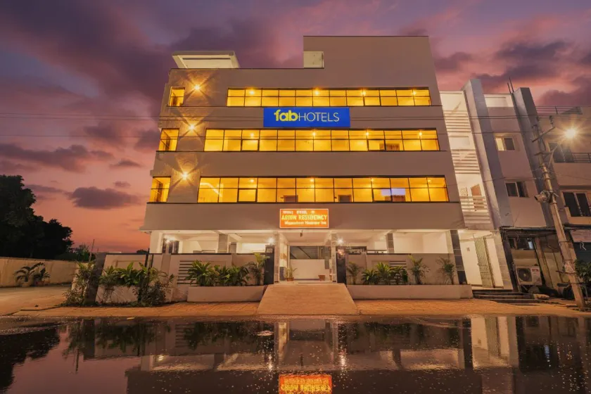 Fabhotel arjun residency - Near Kazipet junction railway station - Image 1