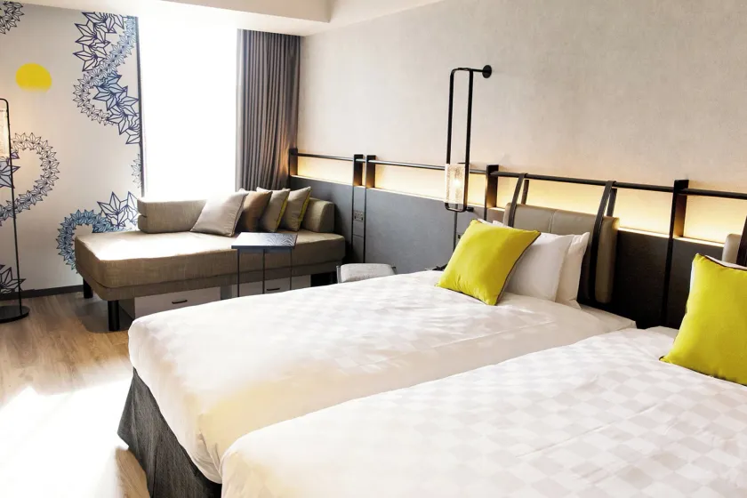 Tokyo Bay Shiomi Prince Hotel - Image 1