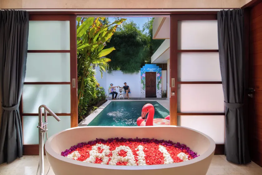 Beautiful Bali Villas - 6 mins walk to the beach - Image 1