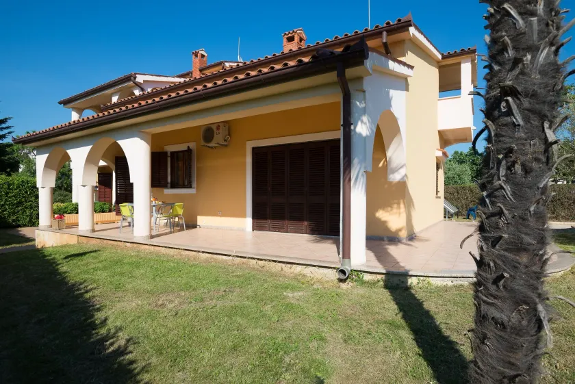 Apartments Villa Irena - Image 1