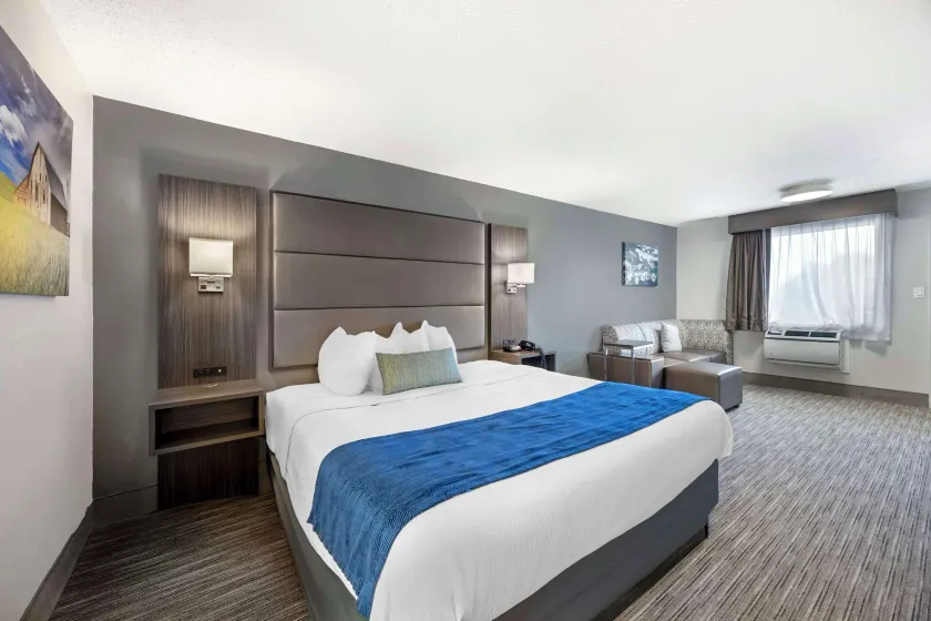 Best Western Dickson - Image 1