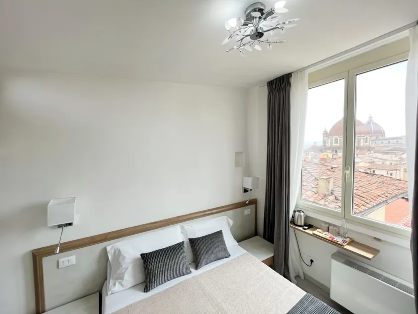 Hotel Ester - Image 1