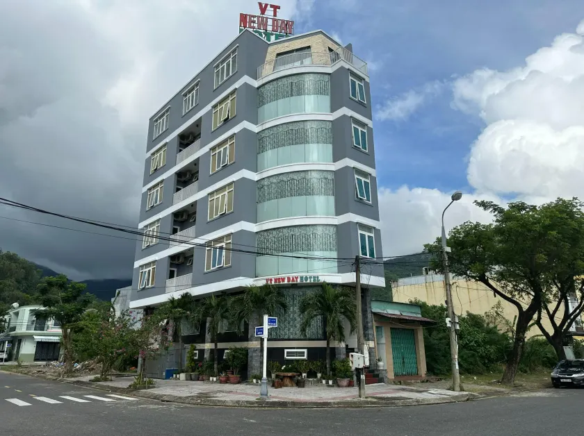 OYO 1223 Vt New Day Hotel - Image 1