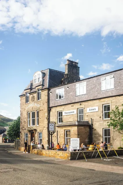 Traquair Arms Hotel - Image 1