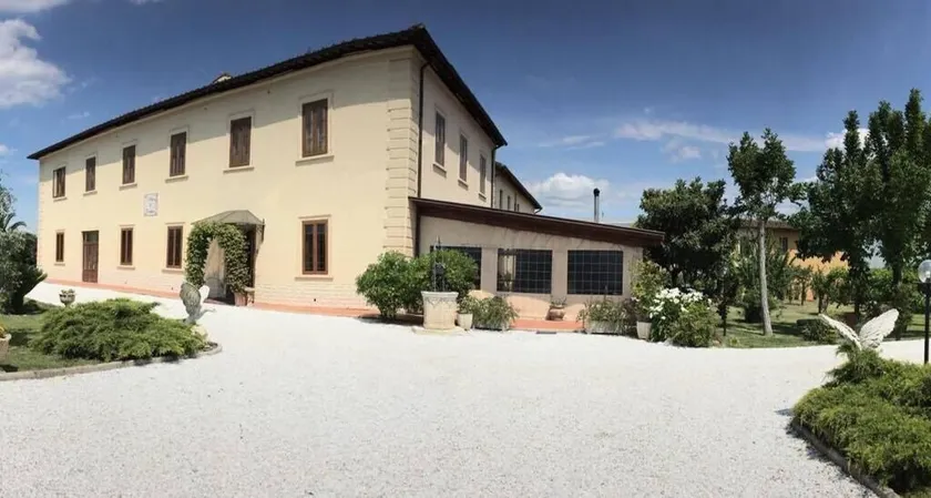 Tenuta La Rosa B&B - Image 1
