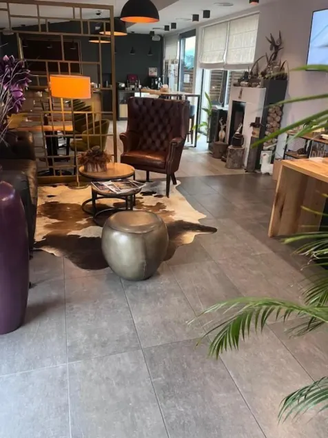 Charm Boutique Hotel - Lobby