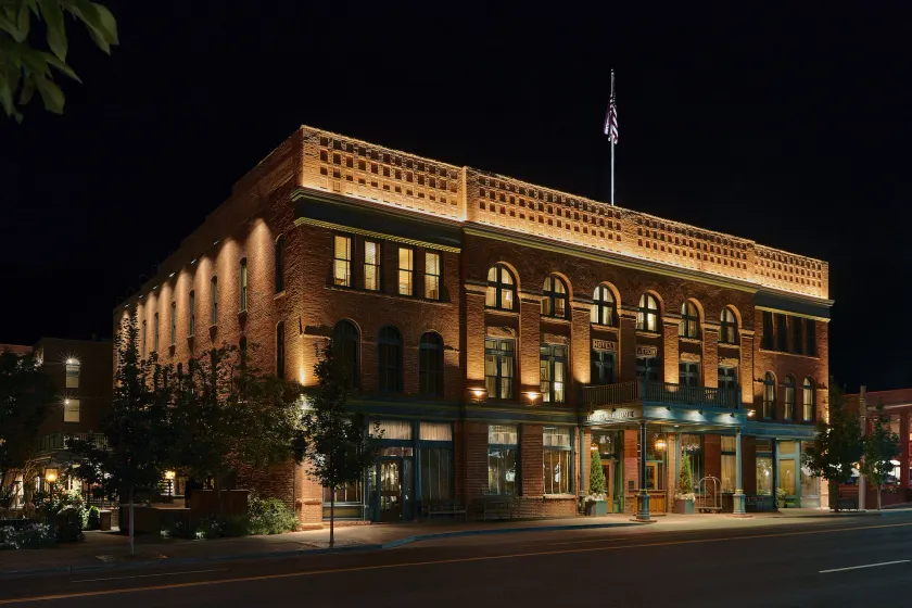 Hotel Jerome, Auberge Collection - Image 1