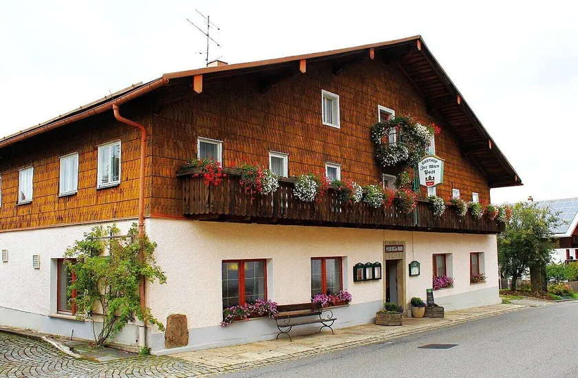 Gasthof Zur Alten Post - Image 1